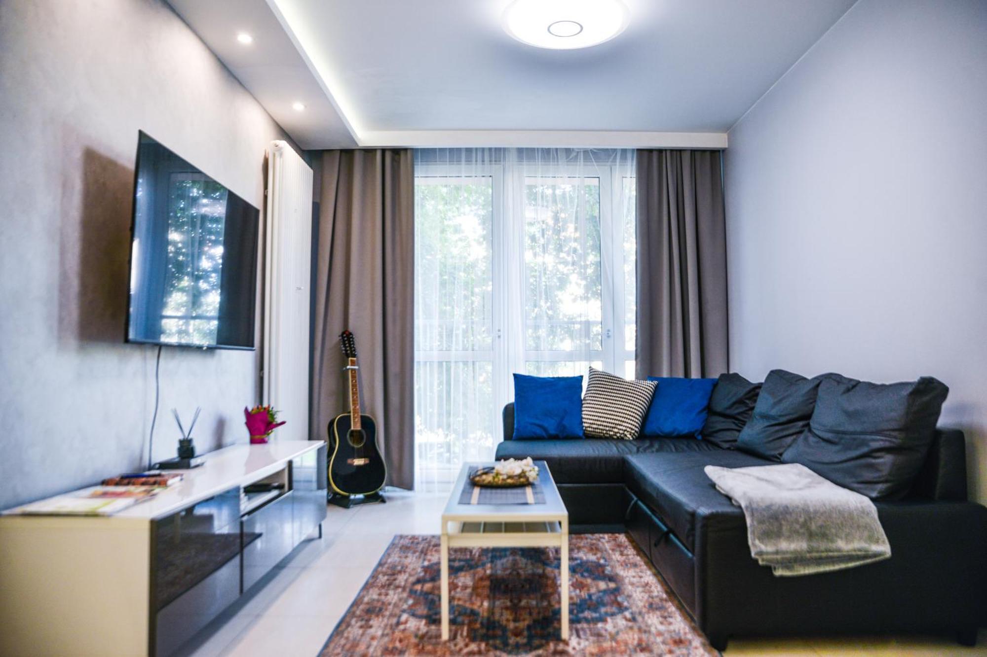 Apartmán Alabas - Stylish - Steps From Market Square & River *